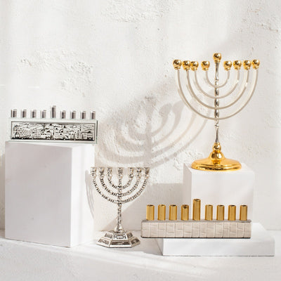 Gift-giving during Hannukah 2023