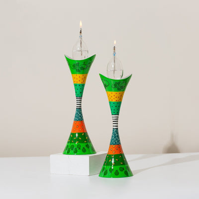 Modern Shabbat Candlesticks – Premium Curved Series 