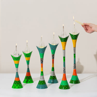 Modern Shabbat Candlesticks – Premium Curved Series 