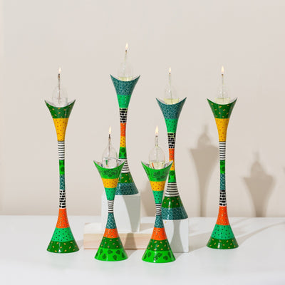 Modern Shabbat Candlesticks – Premium Curved Series 