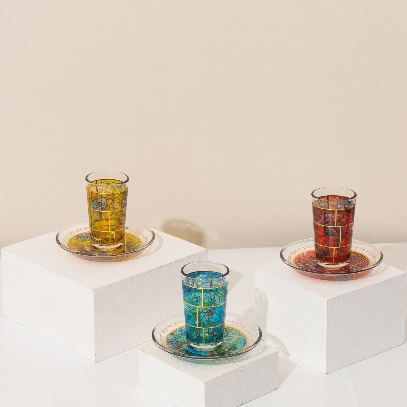Elegant Kiddush Wine Cup – Chagall Glass Series 