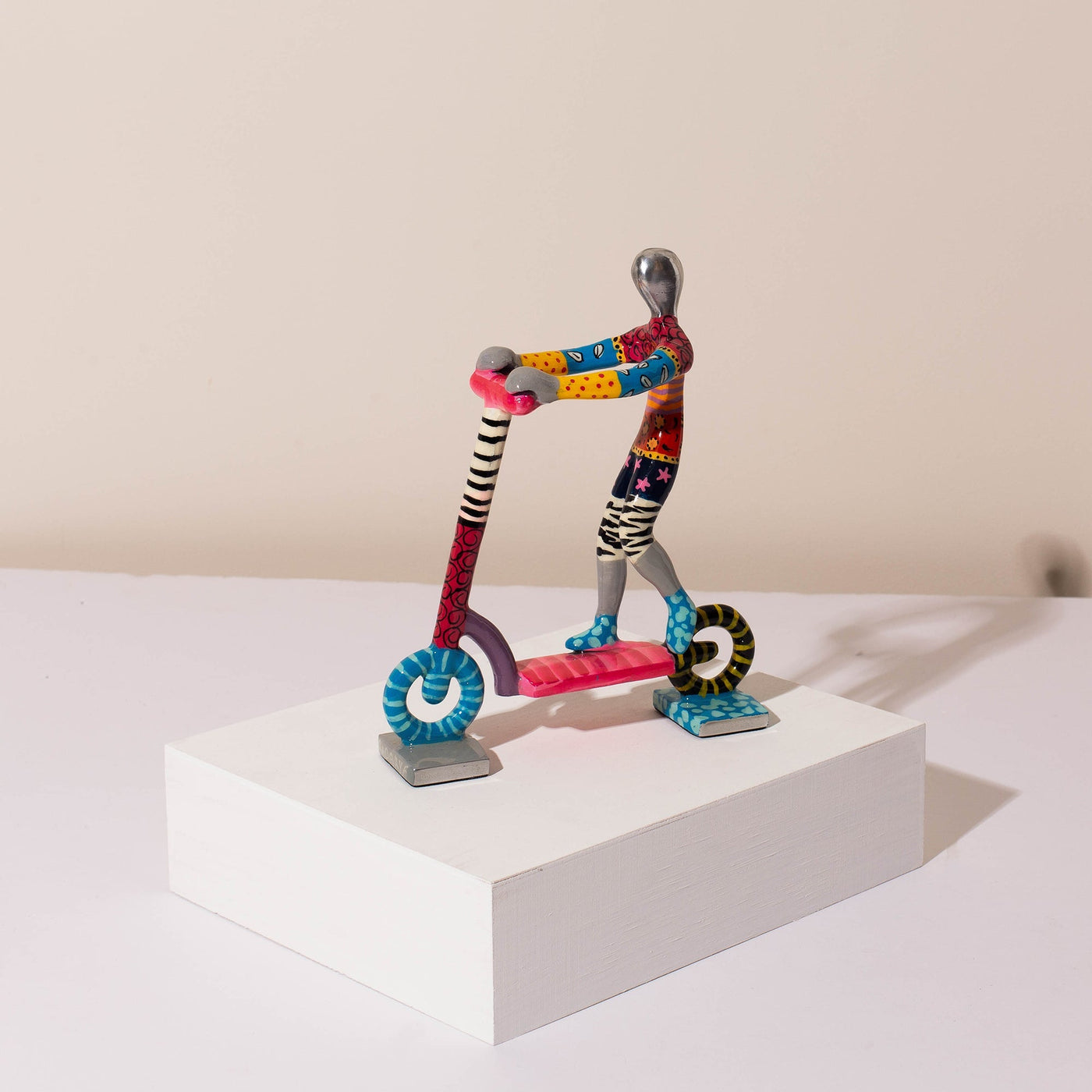 Artistic Scooter Rider Sculpture – TLV Series