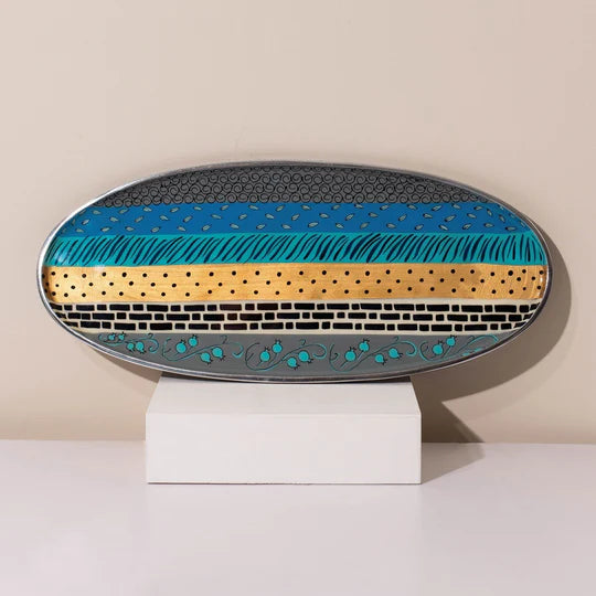 Serving tray with colorful striped design – uniquely handmade from cast aluminum – Ovela series 