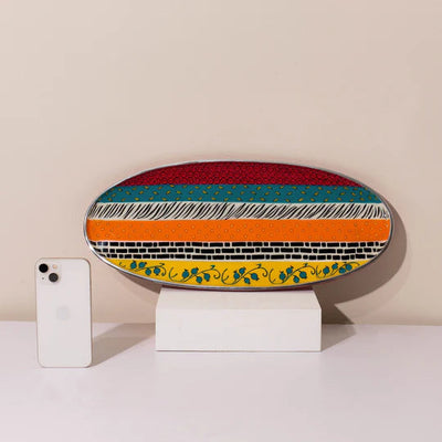 Serving tray with colorful striped design – uniquely handmade from cast aluminum – Ovela series 