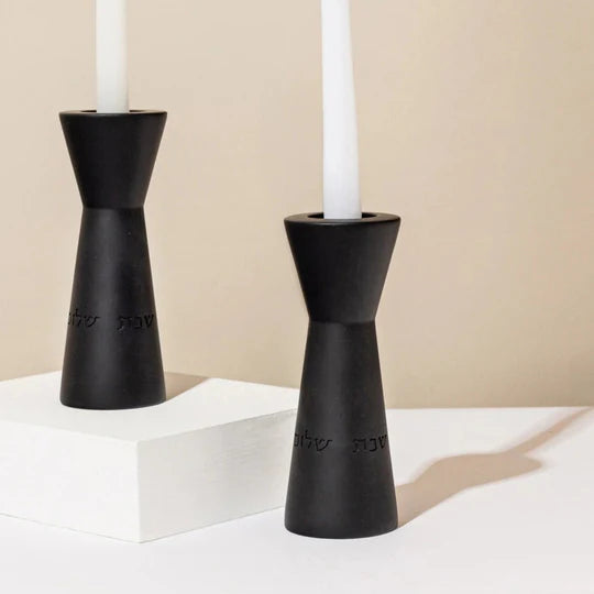 Elegant and luxurious Candleholders for Shabbat with engraving – Aura Series (Copy) 