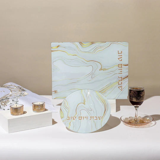 Luxurious glass Kiddush cup with Jerusalem as a backdrop - Glass & Gold model (Copy) 