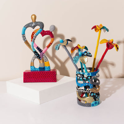 Handcrafted Heartful Duo Sculpture – Love Design – Heartful Duo Series 