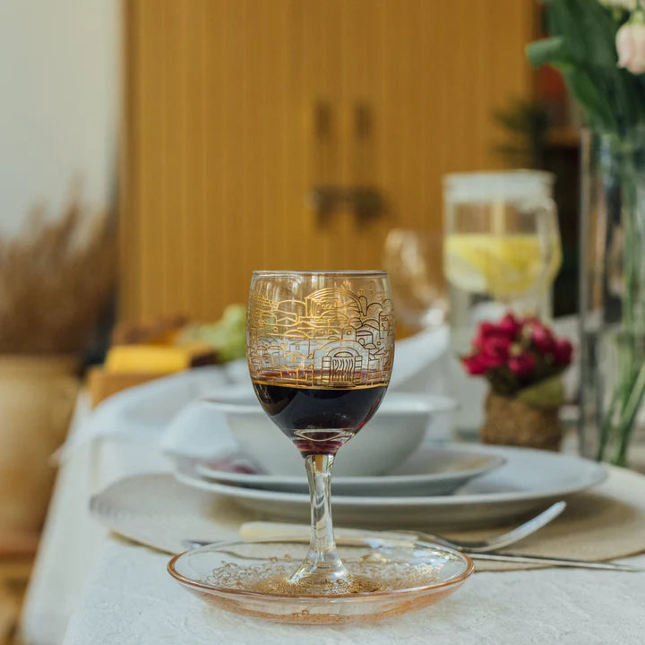 Luxurious glass Kiddush cup with Jerusalem - Glass & Gold model 