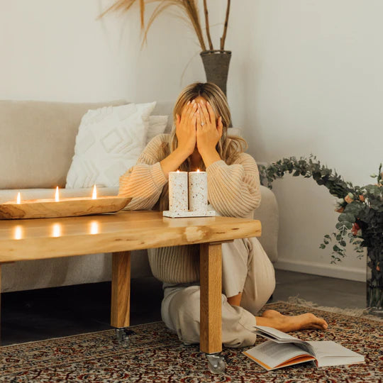Set of candlesticks for Shabbat with a designed concrete tray - Stone Glow Series 