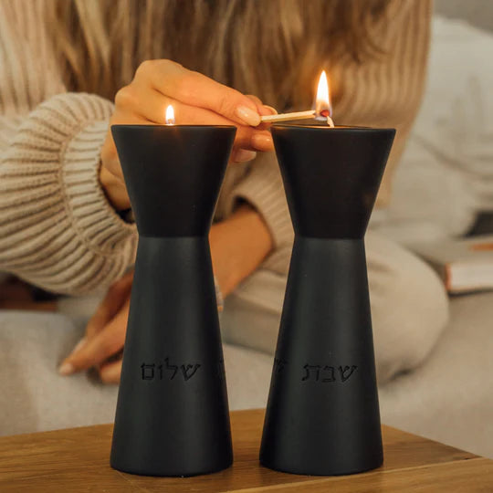 Elegant and luxurious Candleholders for Shabbat with engraving – Aura Series (Copy) 