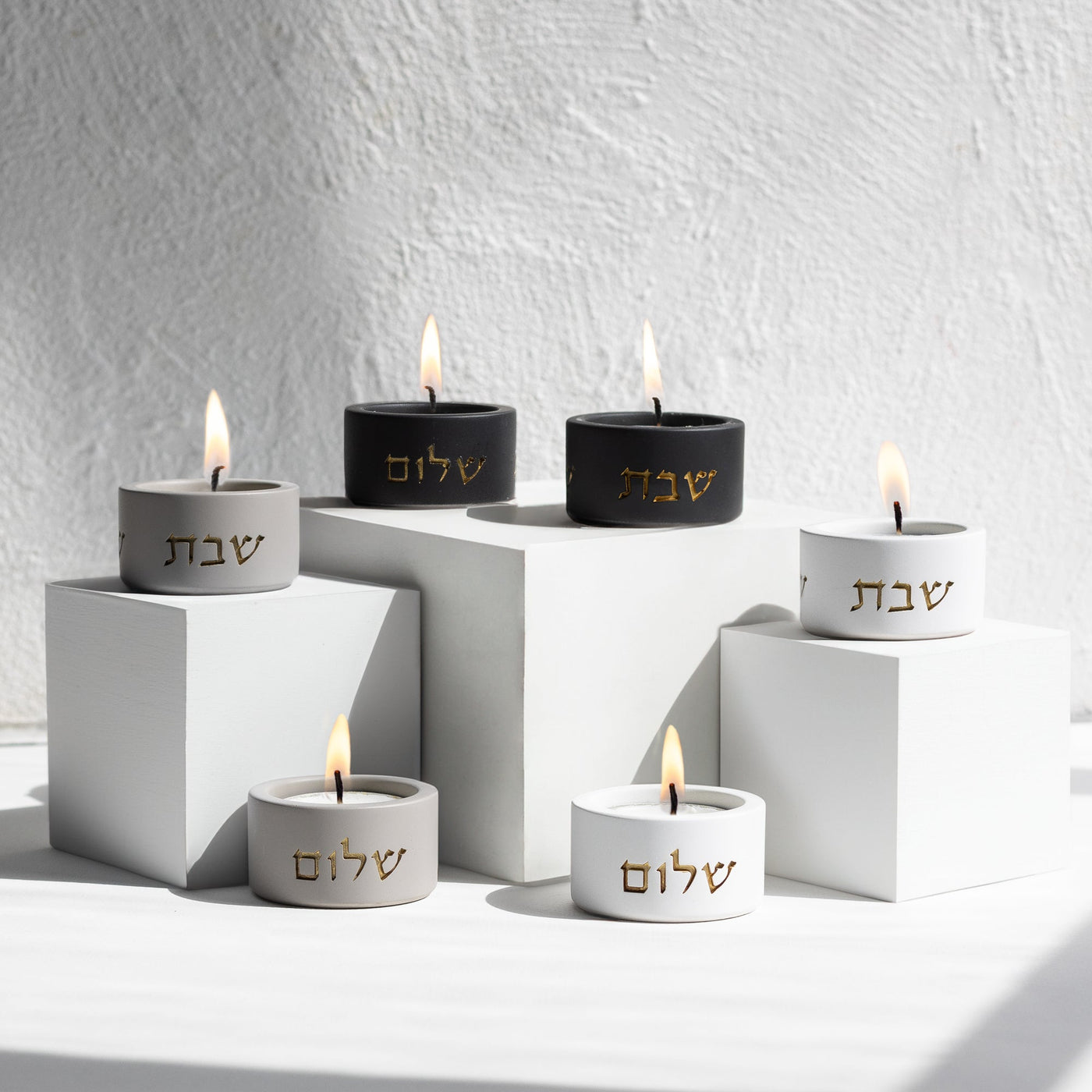 Stylish Concrete Shabbat Candle Holders – Concrete Gold Series  Small / Black