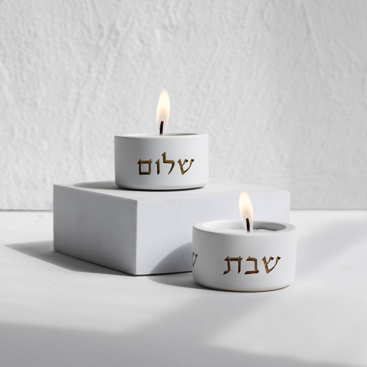 Stylish Concrete Shabbat Candle Holders – Concrete Gold Series  Small / White